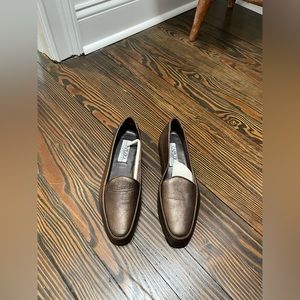 Women’s Capezio Lite Bronze Shoes